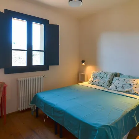 3 Bedroom Cozy In Prázdninový dům *